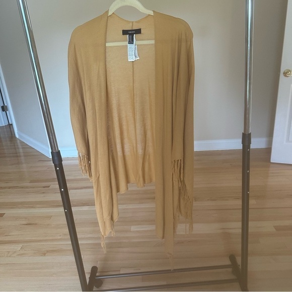 Fringe shawl - Picture 2 of 9